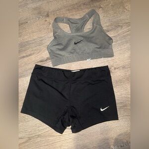 Women’s Nike 2Pc set Gym workout XS/S
